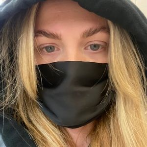 Meet your Posher, Shanley